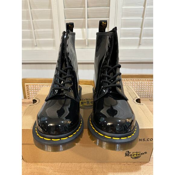 Dr. Martens Docs 1460 Bex Patent Leather Lace Up Women's Boots Size 7 NIB Iconic - Picture 5 of 14